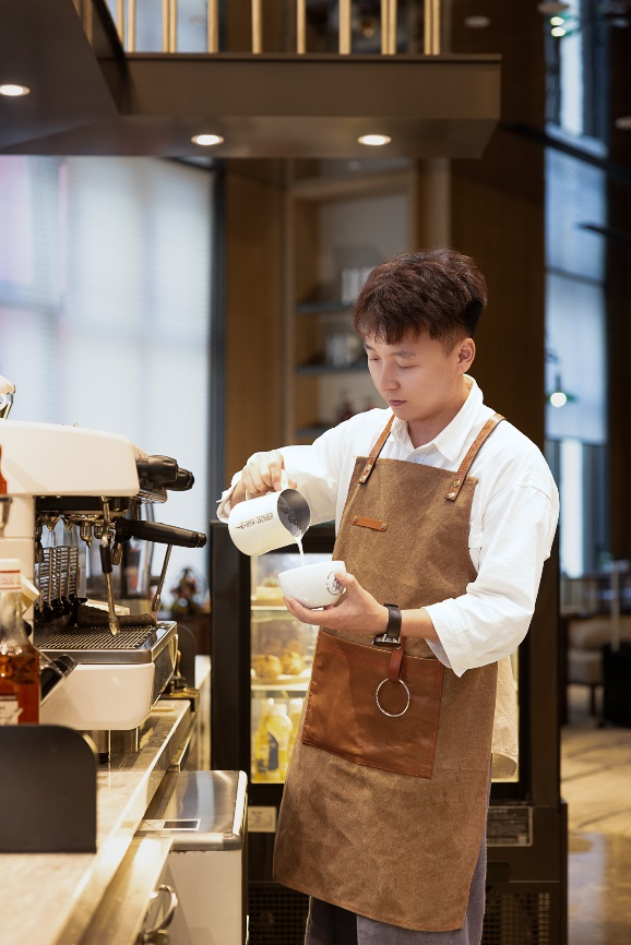 悦启新岁，礼遇深化：万达生活方式酒店以“峰终体验”重塑会员价值