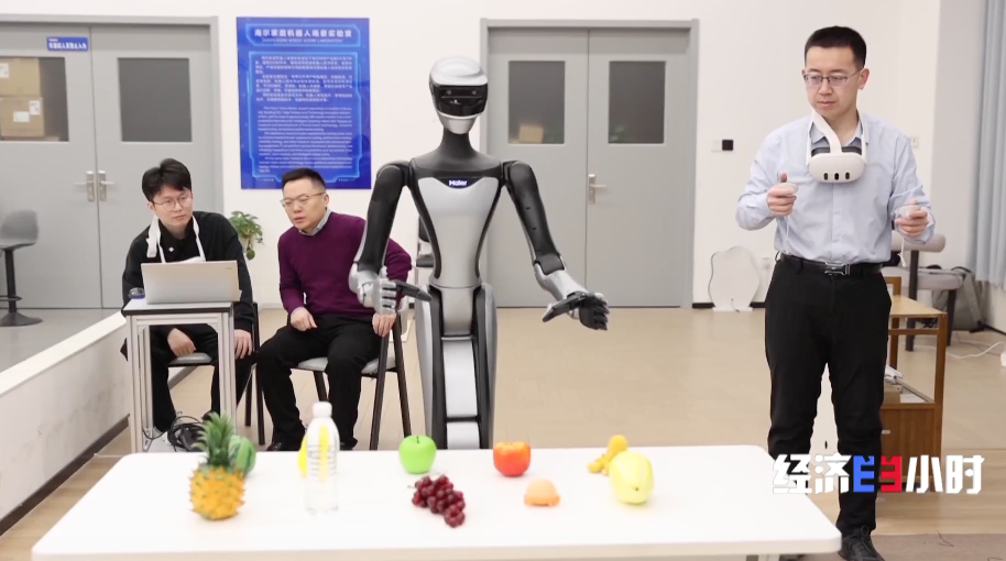 家电装上“AI大脑”，打造“会思考的家”！智能家居开辟消费新蓝海