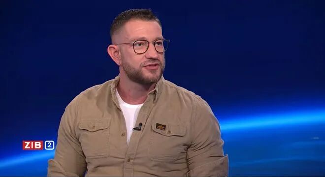 龙虾创始人最新访谈：一场大变革，已经挡不住了！