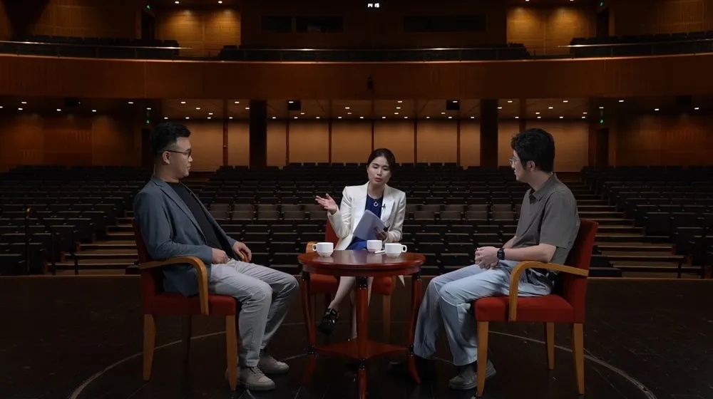 虎嗅 | AI智能体：重塑组织、人机关系与未来竞争力