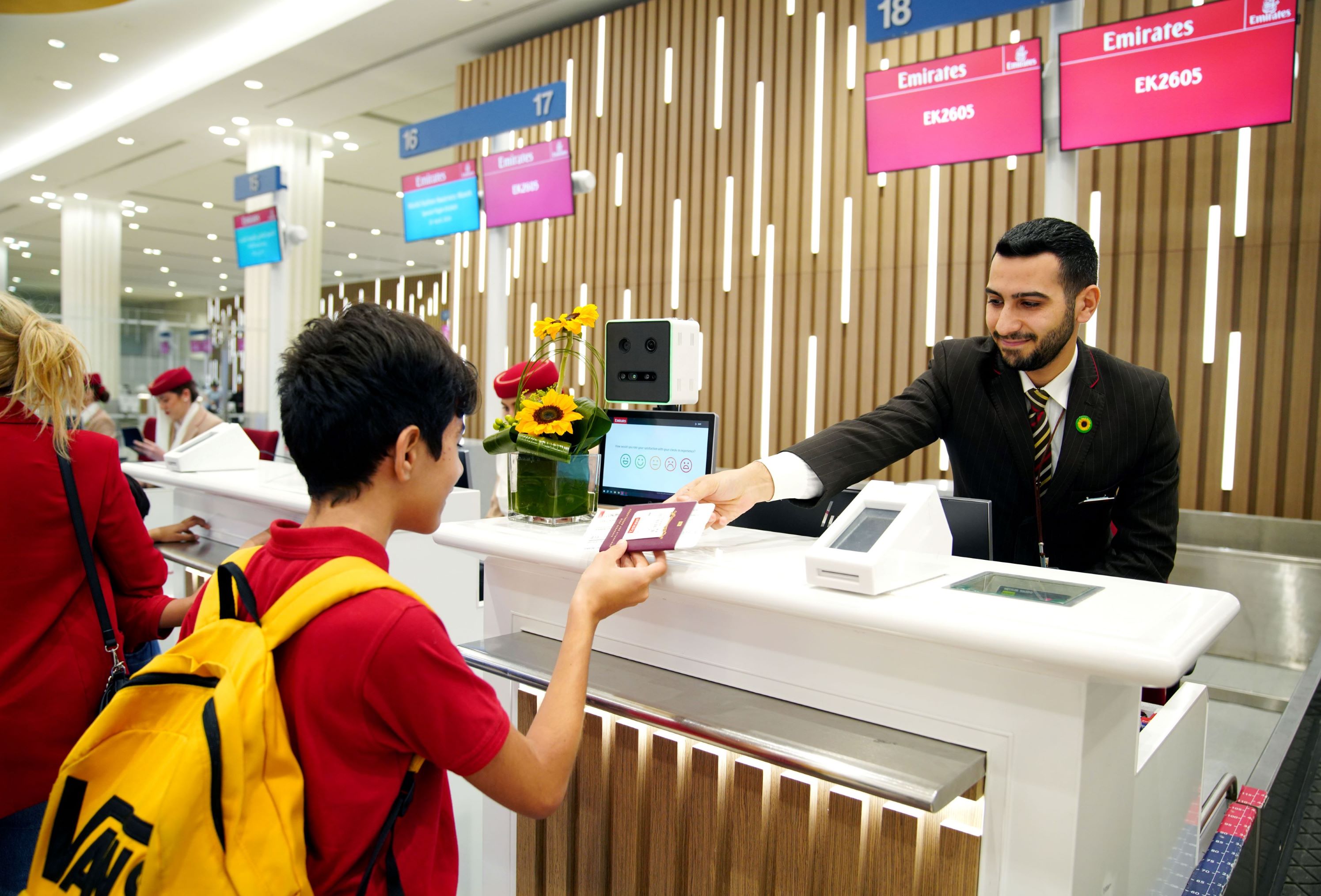 阿联酋航空在全球完成逾40场自闭症青少年出行模拟演练 帮助超过250个家庭缓解出行焦虑